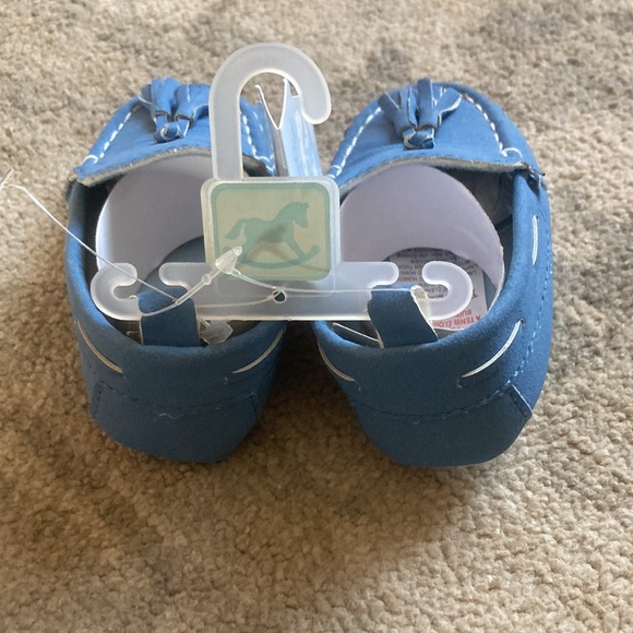 Clearance Rick-a-Bye blue baby shoes - Picture 2 of 4